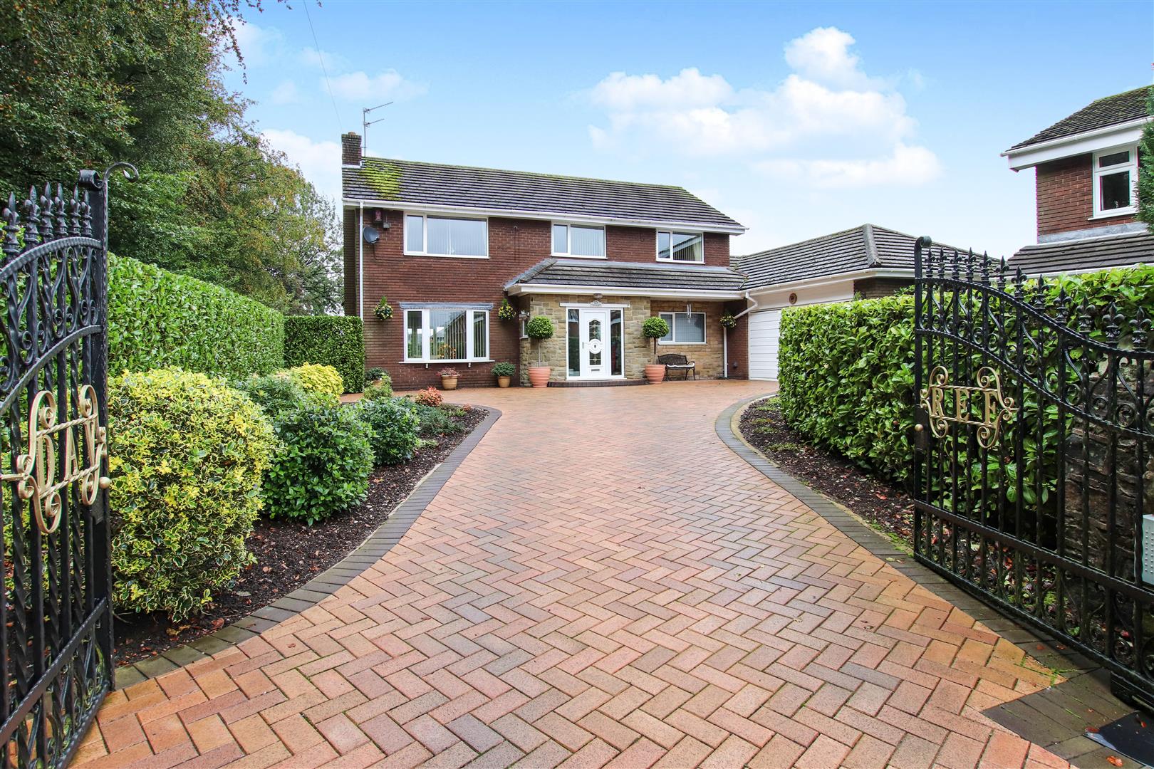 Property Search Bob Gutteridge Estate Agents and Valuers